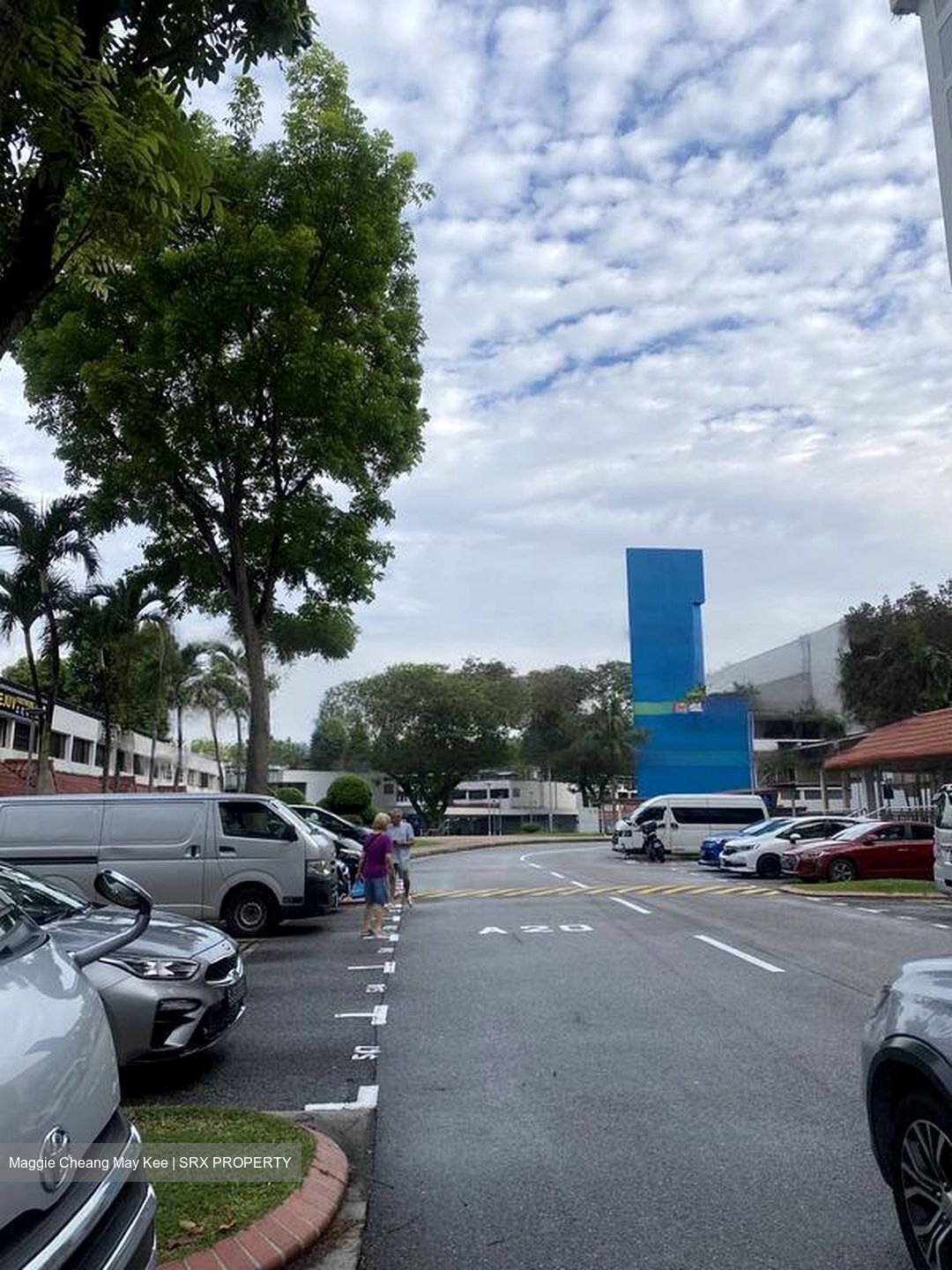 Ang Mo Kio Avenue 1 (D20), Retail #454906501